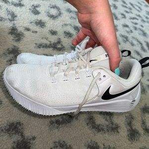 Nike volleyball shoes size 8